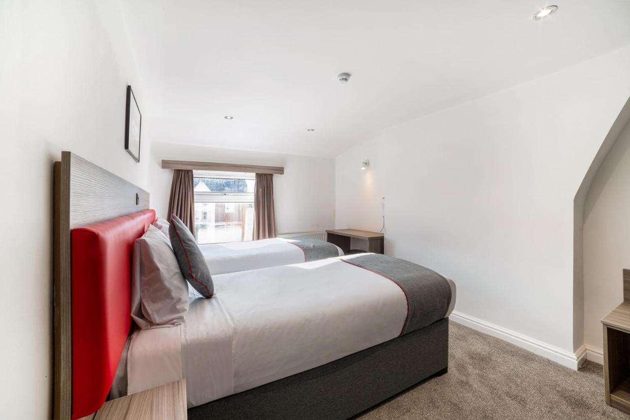 The Connaught Hotel Wolverhampton Esterno foto