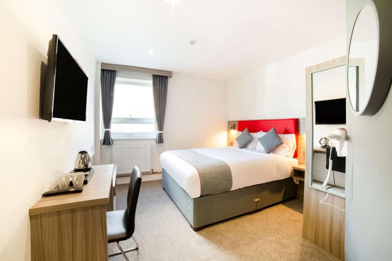 The Connaught Hotel Wolverhampton Esterno foto