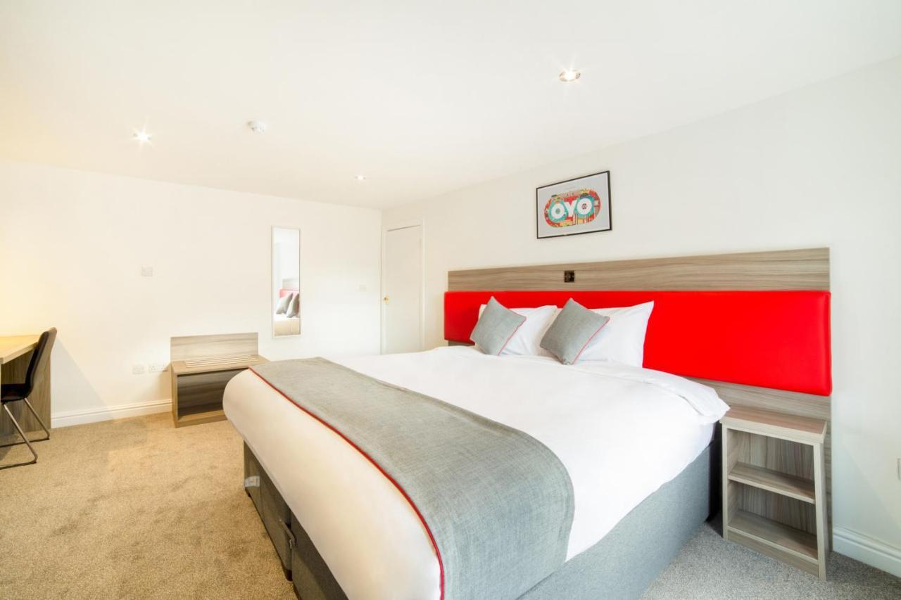 The Connaught Hotel Wolverhampton Esterno foto